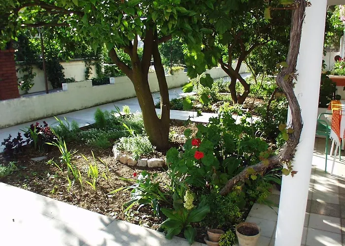 Casa de hóspedes Triple 127b Jelsa (Hvar)